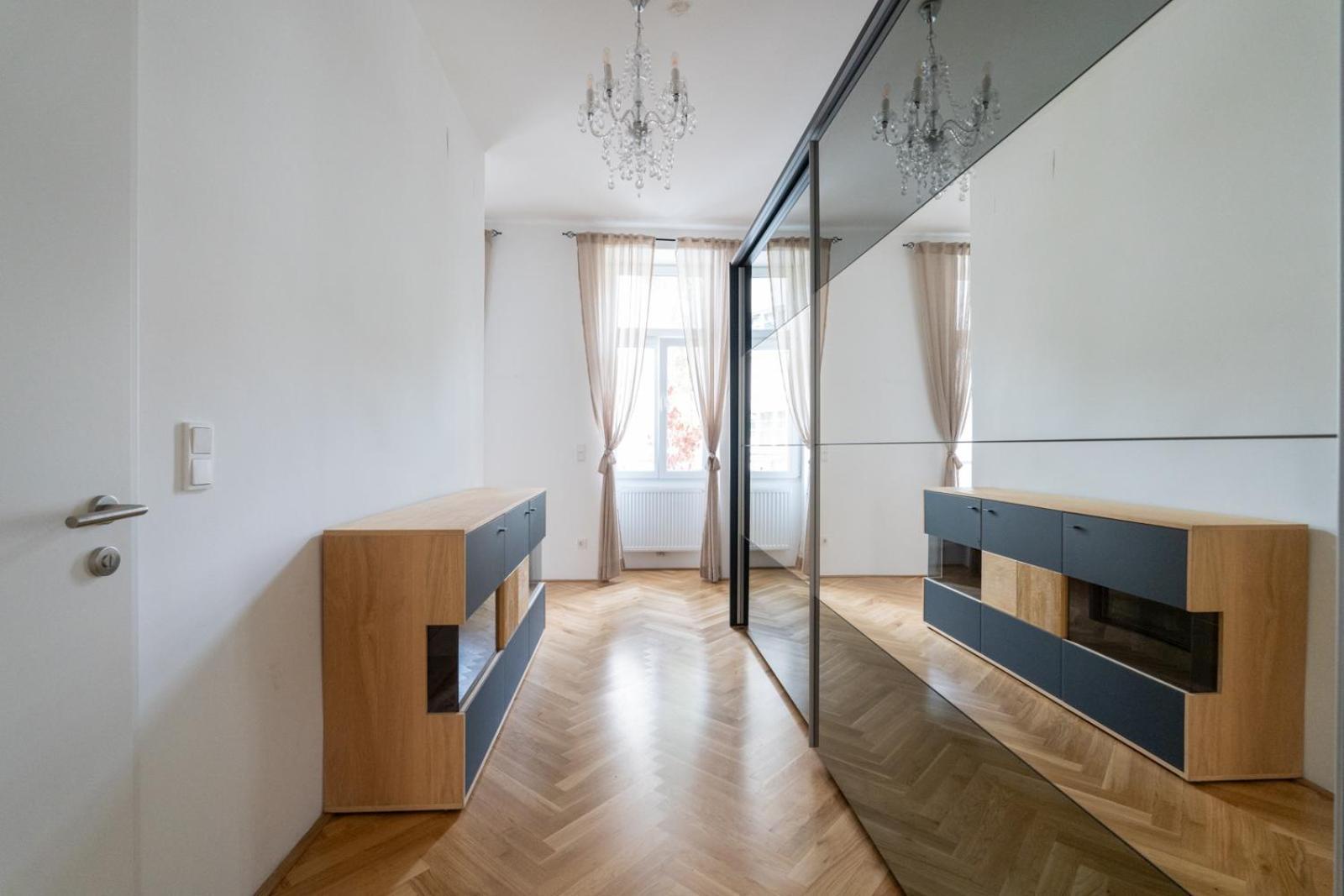 Luxurious Viennese Old Style
